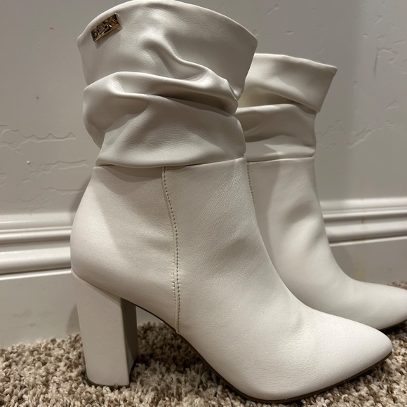 Bebe White Slouch Ankle Boots | Block Heel | Size 7 - Picture 3 of 10